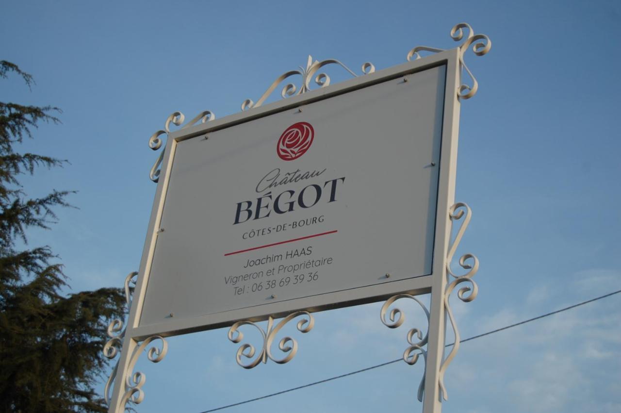 Chateau Begot Lansac  Εξωτερικό φωτογραφία